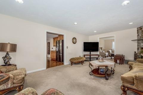 6 Juniper Rd, Sharon, MA 02067 photo 19