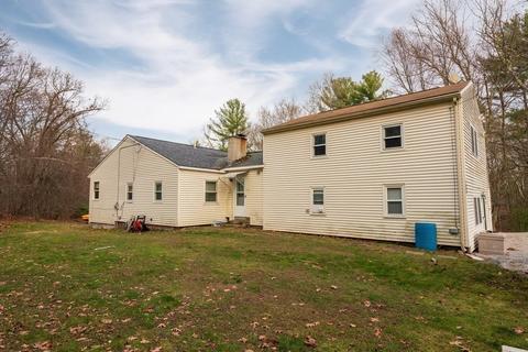188 Maple St, Douglas, MA 01516 photo 1