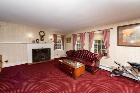 2 Bayview Ave, Berkley, MA 02779 photo 9