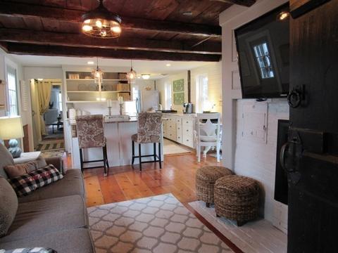 2 High Plain St, Walpole, MA 02081 photo 6