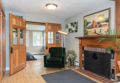 20 Bates St, Northampton, MA 01060 photo 11