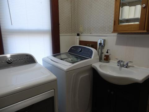 136 Highland Ave, Athol, MA 01331 photo 9