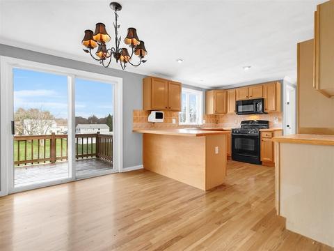11 Hyde St #B, Danvers, MA 01923 photo 7
