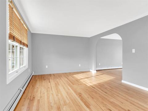 11 Hyde St #B, Danvers, MA 01923 photo 4