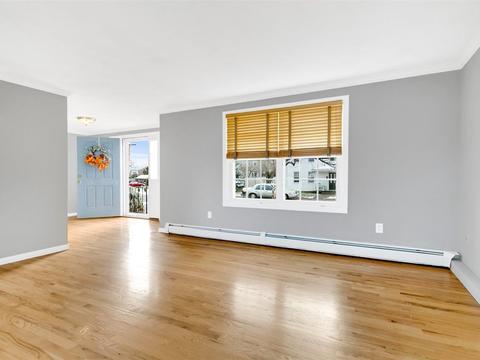 11 Hyde St #B, Danvers, MA 01923 photo 5