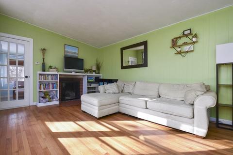 20 Atlantic St, Gloucester, MA 01930 photo 4