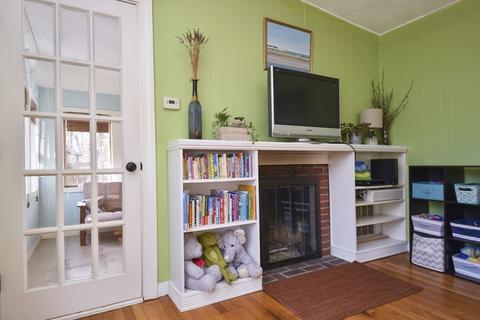 20 Atlantic St, Gloucester, MA 01930 photo 5