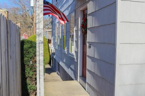 26 Pearl St, Woonsocket, RI 02895 photo 11