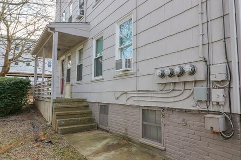 26 Pearl St, Woonsocket, RI 02895 photo 14