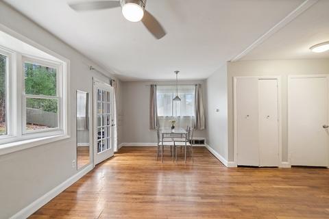 9 Dudley St, Walpole, MA 02081 photo 3