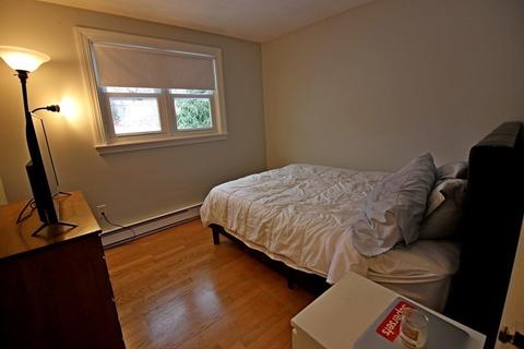 22 Radcliffe Rd, Beverly, MA 01915 photo 24