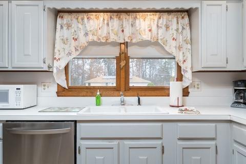 50 Overlook Dr, Easthampton, MA 01027 photo 10