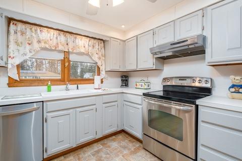 50 Overlook Dr, Easthampton, MA 01027 photo 8