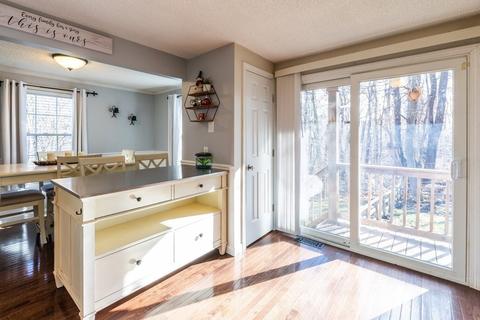 18 Springbrook Rd, Auburn, MA 01501 photo 6
