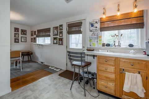 129 Central, Acton, MA 01720 photo 8