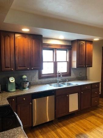 37 Ascadilla Rd, Worcester, MA 01606 photo 3