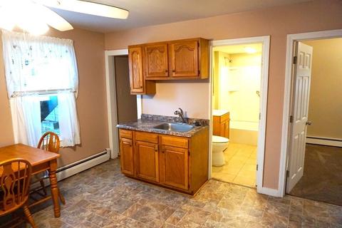 16 Thenius St, Worcester, MA 01607 photo 11