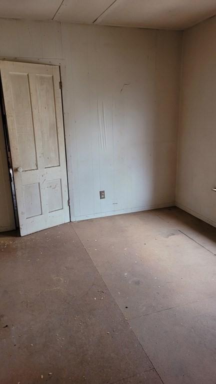 7 Clinton St, Chicopee, MA 01013 photo 10