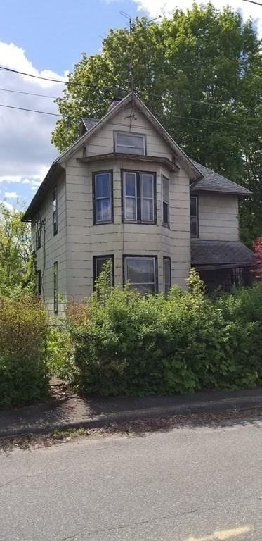 7 Clinton St, Chicopee, MA 01013 photo 12