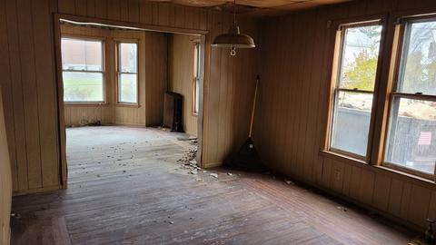 7 Clinton St, Chicopee, MA 01013 photo 8
