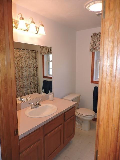 6 Nicholas Cir, Webster, MA 01570 photo 29