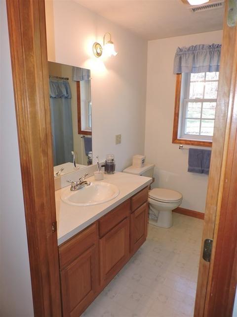 6 Nicholas Cir, Webster, MA 01570 photo 37