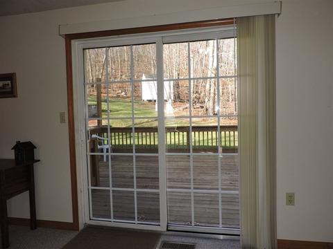 6 Nicholas Cir, Webster, MA 01570 photo 19