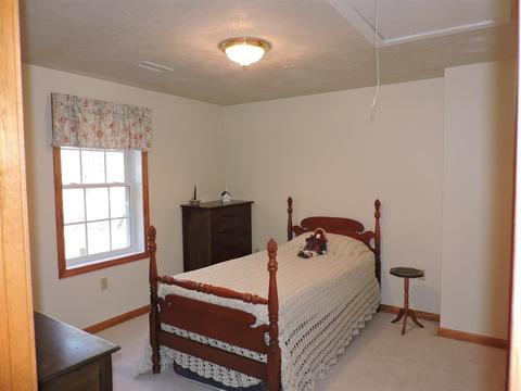 6 Nicholas Cir, Webster, MA 01570 photo 33