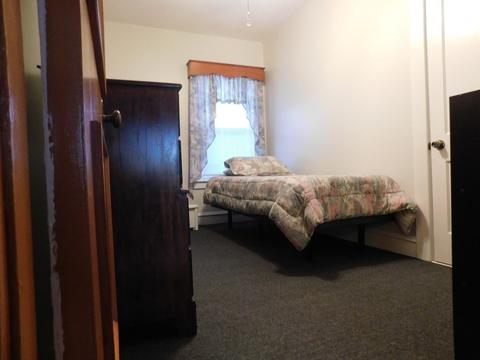 41 Florence St, Fall River, MA 02720 photo 9