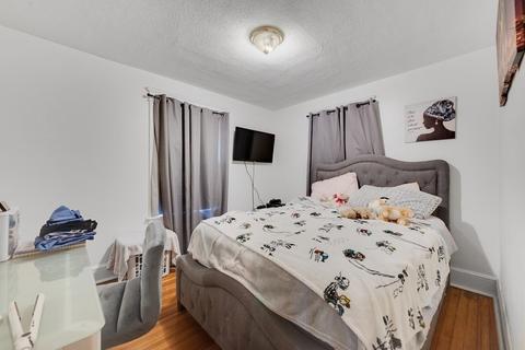 22 Windemere St, Springfield, MA 01104 photo 19