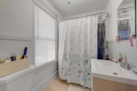 22 Windemere St, Springfield, MA 01104 photo 16