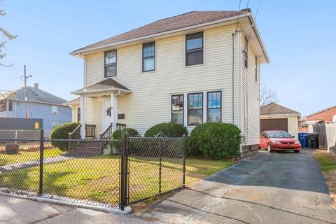 22 Windemere St, Springfield, MA 01104 photo 1