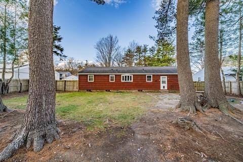 89 Chauncey Dr, Springfield, MA 01129 photo 18