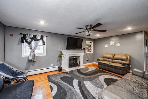 89 Chauncey Dr, Springfield, MA 01129 photo 13