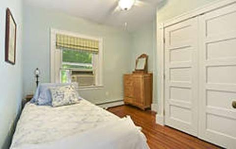 686 Washington St, Brookline, MA 02446 photo 27