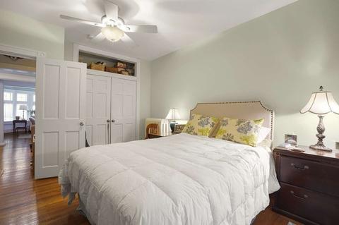686 Washington St, Brookline, MA 02446 photo 10