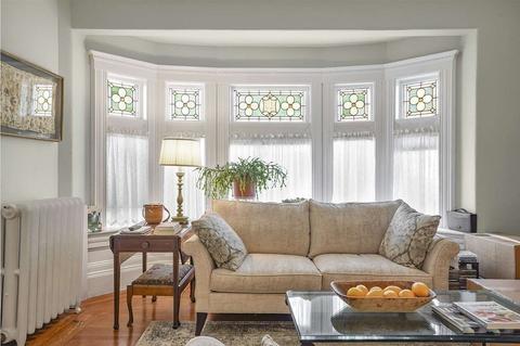 686 Washington St, Brookline, MA 02446 photo 6