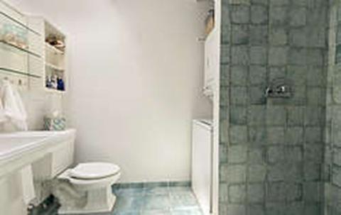 686 Washington St, Brookline, MA 02446 photo 28