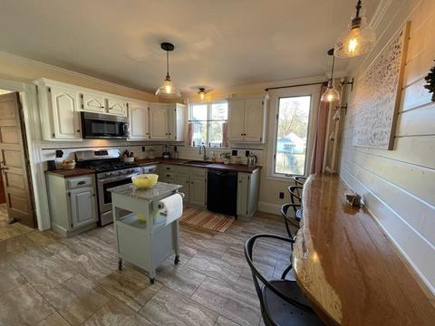 506 Massasoit Rd, Worcester, MA 01604 photo 13
