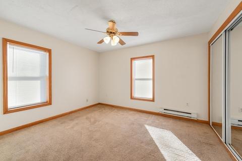 725 Chicopee St, Chicopee, MA 01013 photo 9