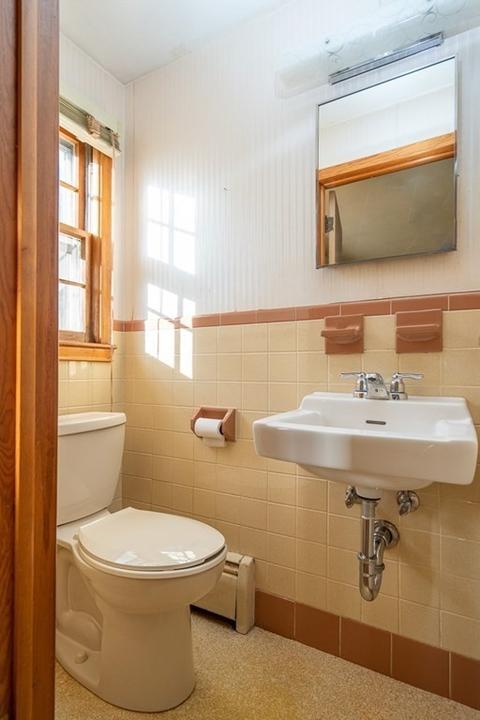 224 Forest Hills Rd, Springfield, MA 01128 photo 18
