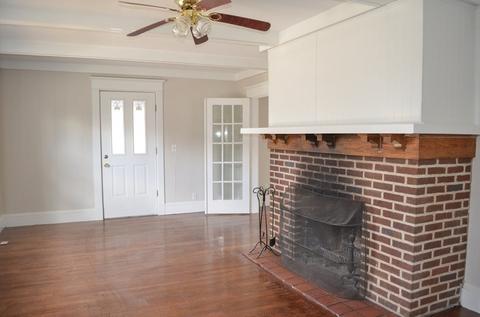 25 Eton St, Springfield, MA 01108 photo 8