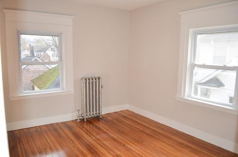 25 Eton St, Springfield, MA 01108 photo 22