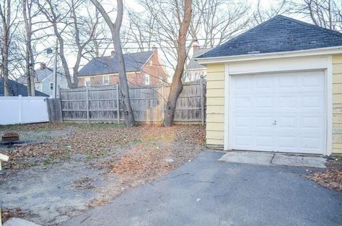 25 Eton St, Springfield, MA 01108 photo 27