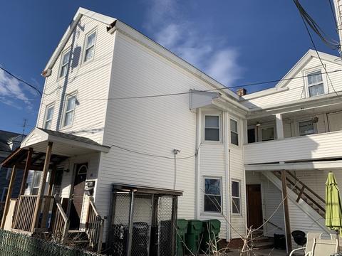 85 School St, Chicopee, MA 01013 photo 3