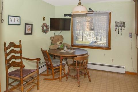22 Oconnell St, Springfield, MA 01104 photo 4