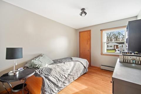 77 Bretton Rd, Springfield, MA 01119 photo 13