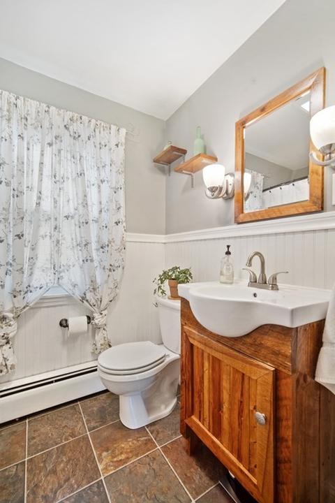 77 Bretton Rd, Springfield, MA 01119 photo 18
