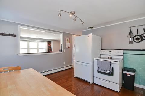 14 Batten St, Webster, MA 01570 photo 8