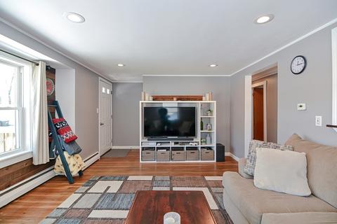 14 Batten St, Webster, MA 01570 photo 12